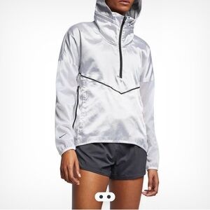 NIKE Tech Pack Windrunner Silver Jacket Silver